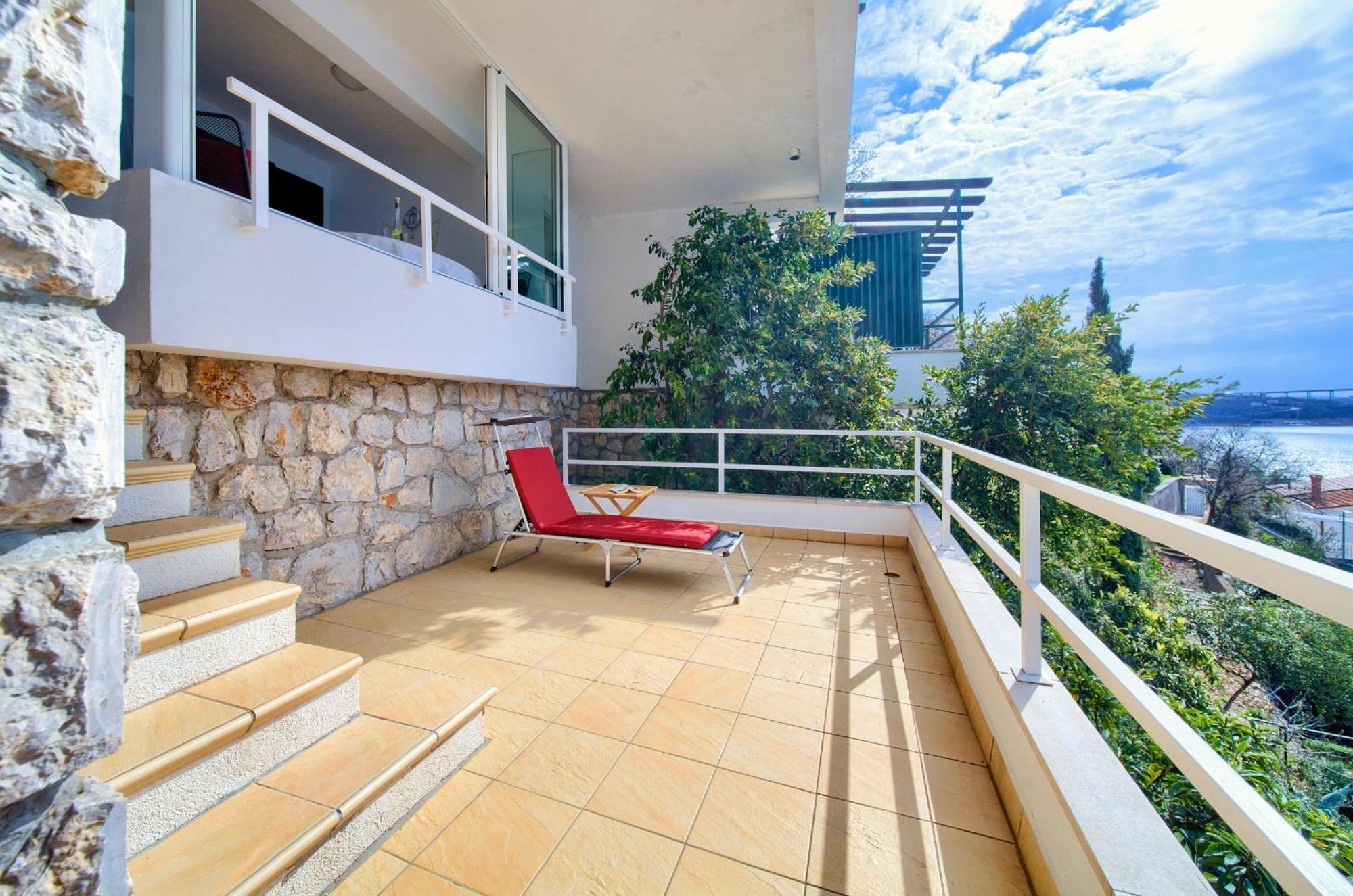 Apartments Six Kraljevica Luaran gambar
