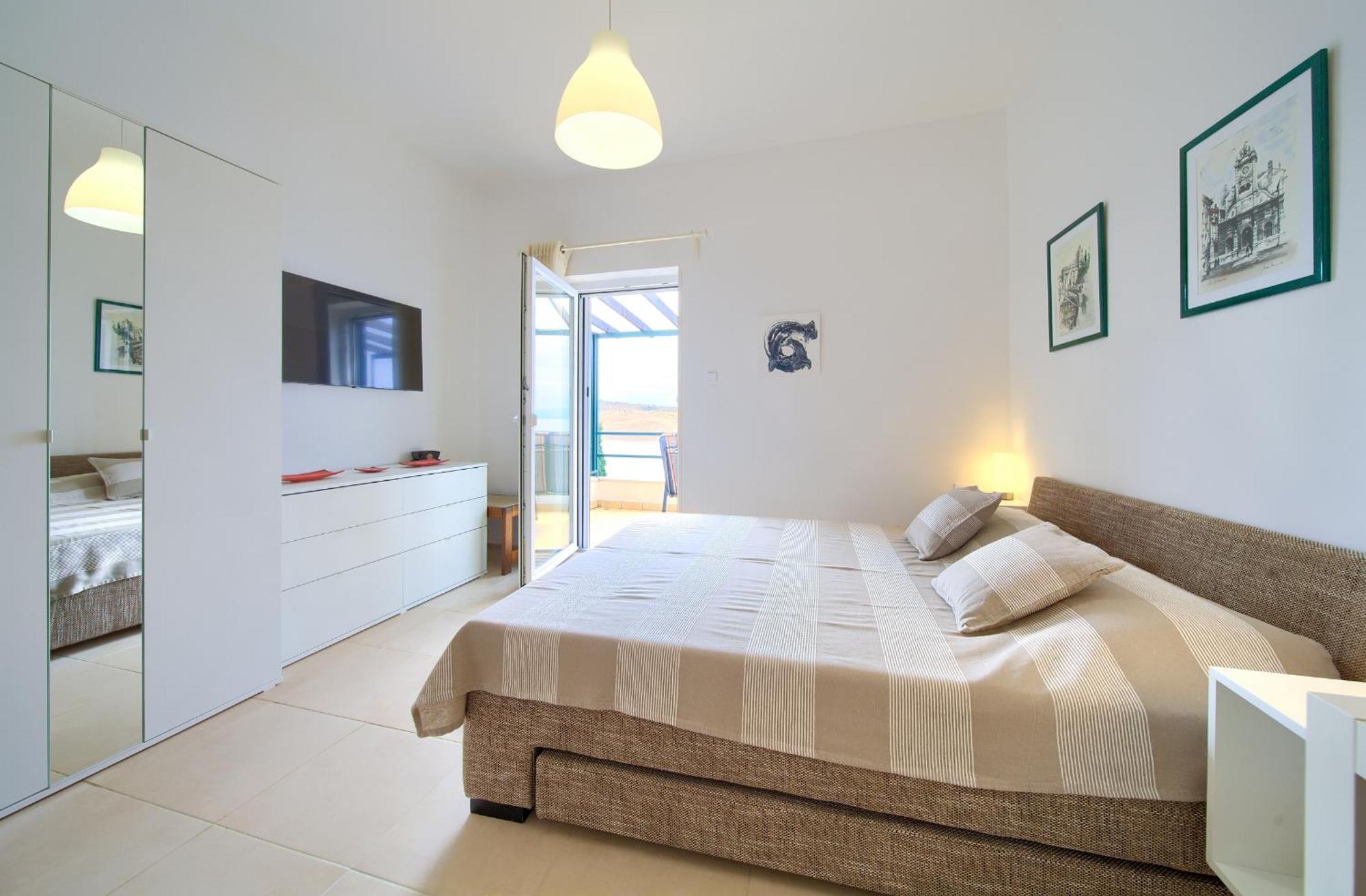 Apartments Six Kraljevica Luaran gambar
