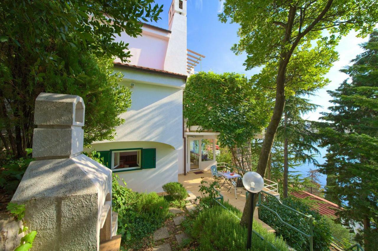 Apartments Six Kraljevica Luaran gambar